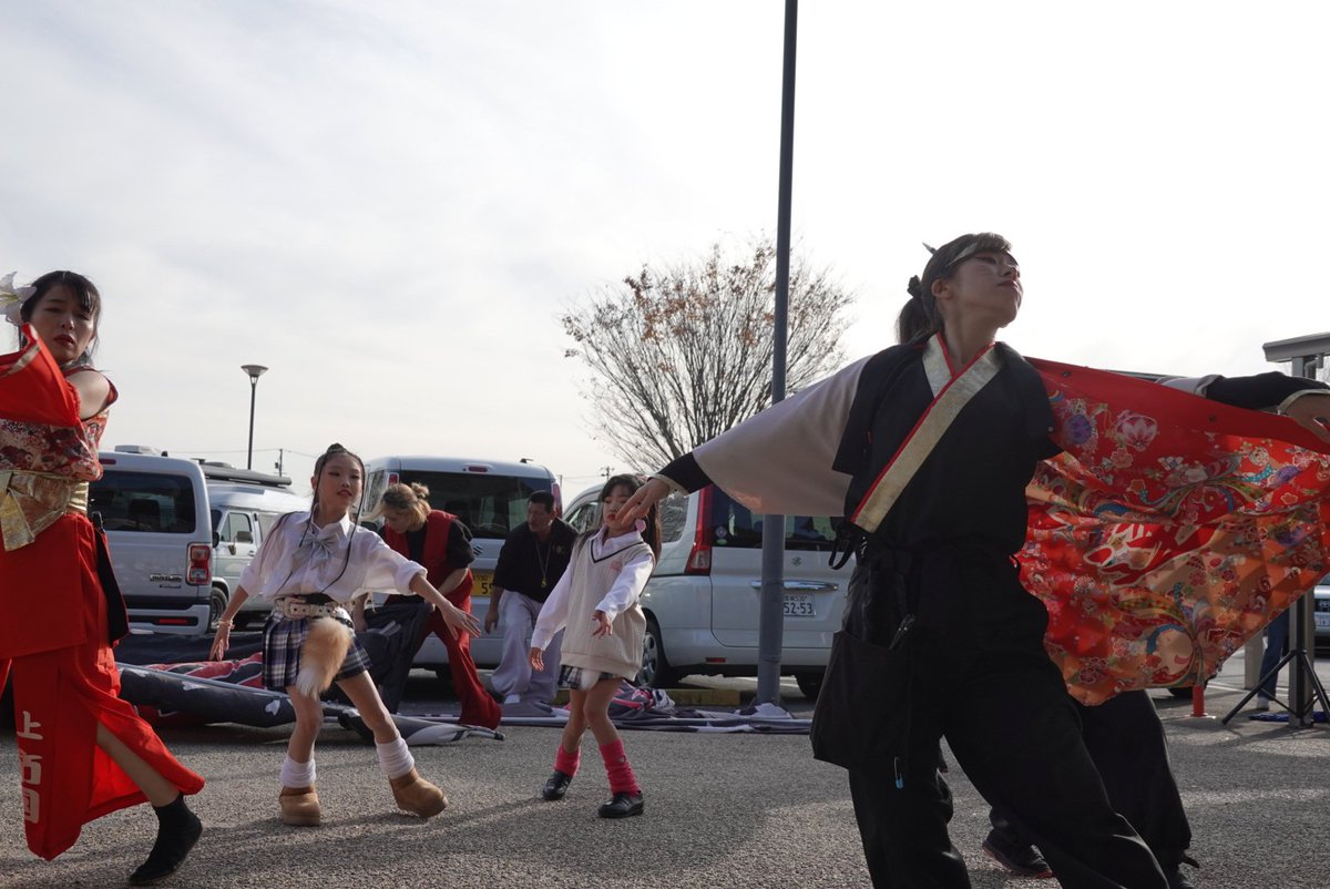 3a1c2517e361475's tweet image. #紅翔連