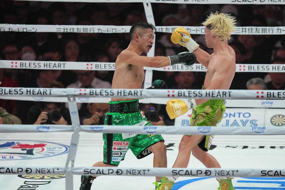 livedoornews's tweet image. 【ボクシング】井上拓真、那須川天心に勝利！ 13カ月ぶり世界王座復帰
news.livedoor.com/article/detail…

井上拓真が世界初挑戦の那須川天心を判定で破り、3度目の世界王座獲得に成功した。キックボクシング42戦無敗の“神童”に公式戦初黒星をつけ、約13カ月ぶりに世界王者に返り咲いた。