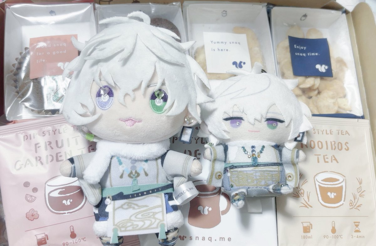 配信に間に合うように買ってたのに食べ損ねていたスナックミーをやっと開封したのだった……