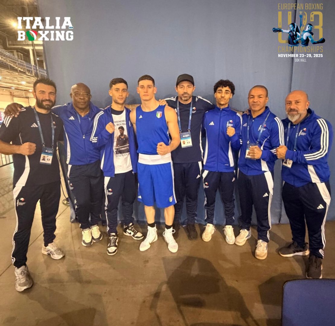 FPIBoxe's tweet image. 🥊 🇪🇺 🏆 Euro U23 Boxing Championships 2025 
🏟️ Budapest 🇭🇺 Bok Sports Hall - 23-29 Nov.

🥊 Foto match Day 2 Itaboxing 1ª Session- 24/11 

🥊Gli Azzurri 75 Kg Guidi Rontani, 65 Kg Fiore e 55 KG Bourauoia con lo staff Itaboxing 

🥊🇮🇹 Forza Azzurri 🔥

#Itaboxing #Boxing #Boxer…