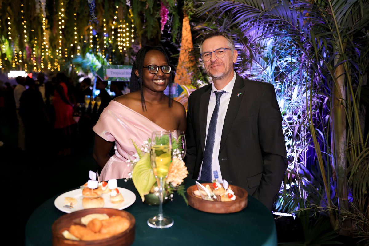 KigaliMarriott's tweet photo. Happy faces from our  Customer Appreciation Gala! Thank you for celebrating with us! 😊

@FourPointskgl 
 #GCAW2025 #MarriottsaysThx  #EMEAWeCare #EMEAMarriottGCAW #MarriottBonvoy https://t.co/krIwZ1fVat