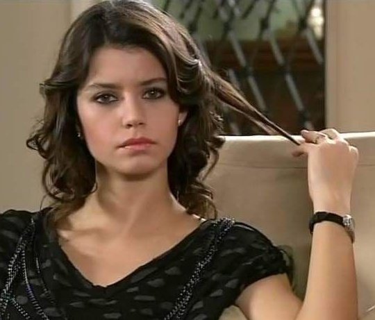 gayet relax oldugunu zannettigim yuz ifadem