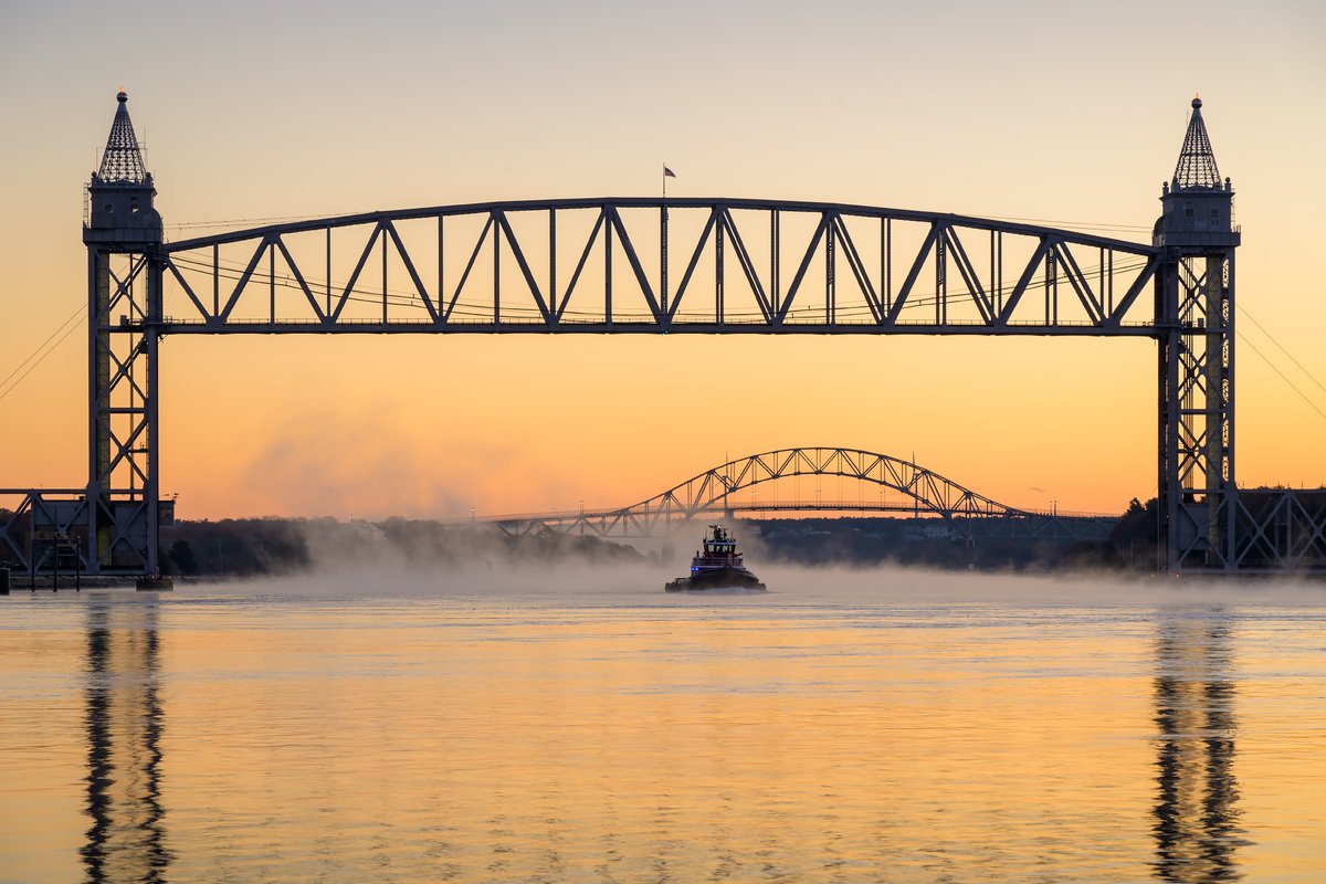 Leecosta's tweet image. Caught the first light at the Cape Cod Canal Railroad Bridge this past weekend, and it reminded me why I love getting out early with the camera.

#nikonzf #photography #capecod #newengland #sunrise #fall #autumn