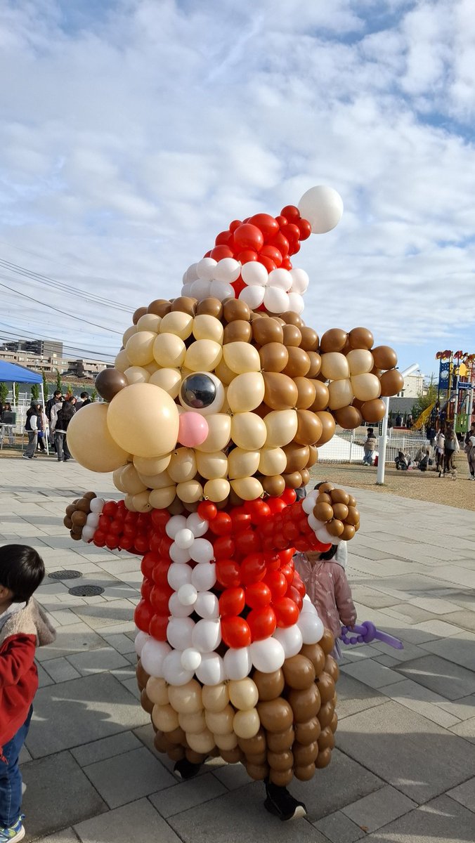 lepran2008's tweet image. 11月25日(火)は営業日です。
焼きたてパンの他に人気の焼菓子も取り揃えご来店をお待ちしています。
お車でお越しの際は、店舗すぐ横にあります駐車場をご利用下さい
お支払いは現金の他、PayPayや楽天Pay、auPay などもご利用出来ます。
週末の #にじいろ大和
にはご来店ありがとうございました。