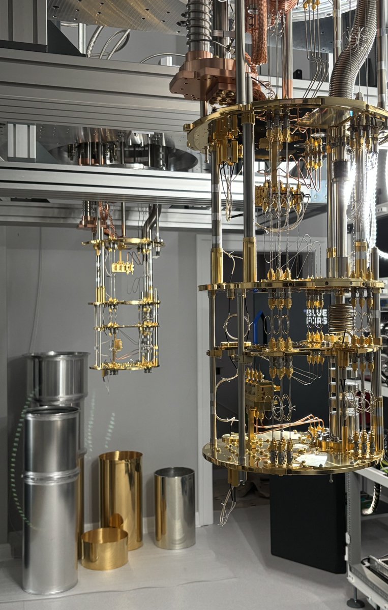BlueFors_Ltd's tweet image. Check out this stunning LD installation at the Niels Bohr Institute @koebenhavns_uni!

They are powering research at the Superconducting Quantum Optics Lab, led by Asst. Prof. Shingo Kono, part of the @nqcp_nbi.

Wishing the team great success!

#quantumcomputing #CoolForProgress