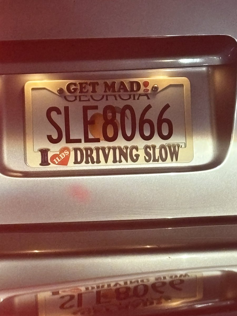 type people you get behind when you a lil late to work lmaoaoao