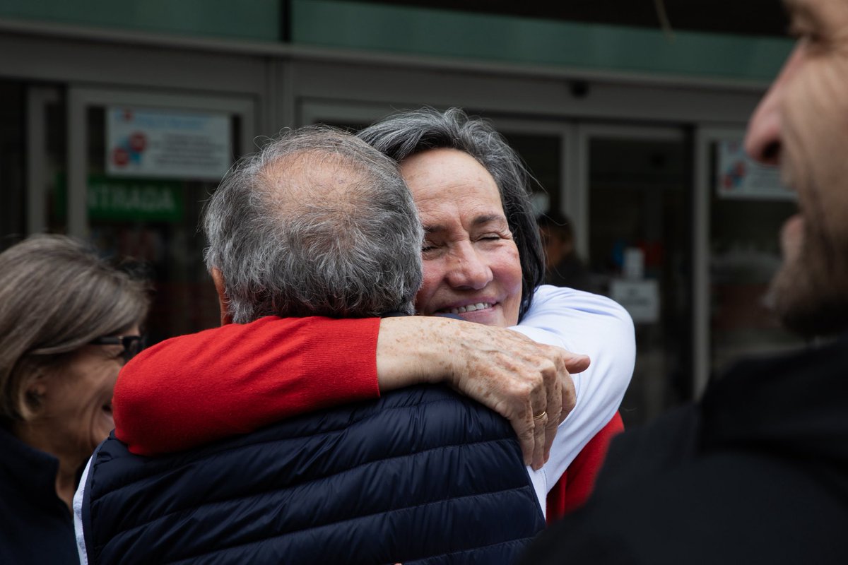 🎁 'Campaña de Navidad' de AFE.

➡️ Visita al Hospital Materno Infantil Gregorio Marañon.

🎄 Más de un centenar de niños y niñas enfermas por diferentes patologías han recibido la visita del sindicato. 

🗣️ "Ya sabemos que cuando se encienden las luces de Navidad, llega AFE con