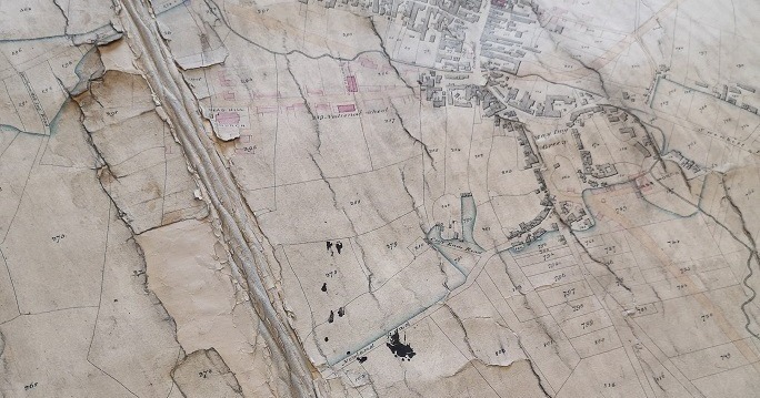 BarnsleyMuseums's tweet image. Sometimes we need help from #specialist conservators to help restore our museum and archive collections.

The 1822 Barnsley Township map is one of @BarnsArchives   key early maps (ref. A/3264/Z). It shows the landscape and individual buildings in incredible detail #Museum30