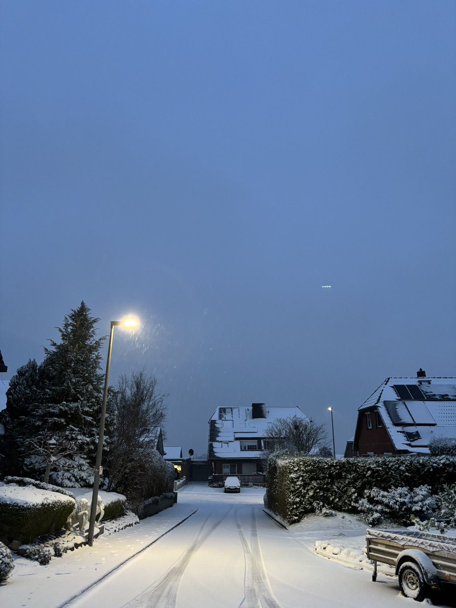 claesthete's tweet photo. ❄️⛄️ https://t.co/6fhO6XYNYY