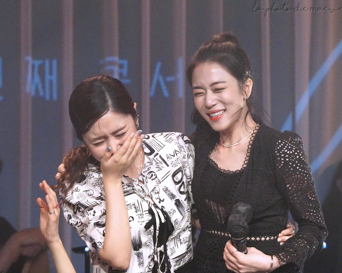 L_L_12uu's tweet image. 흠.. 이분들...