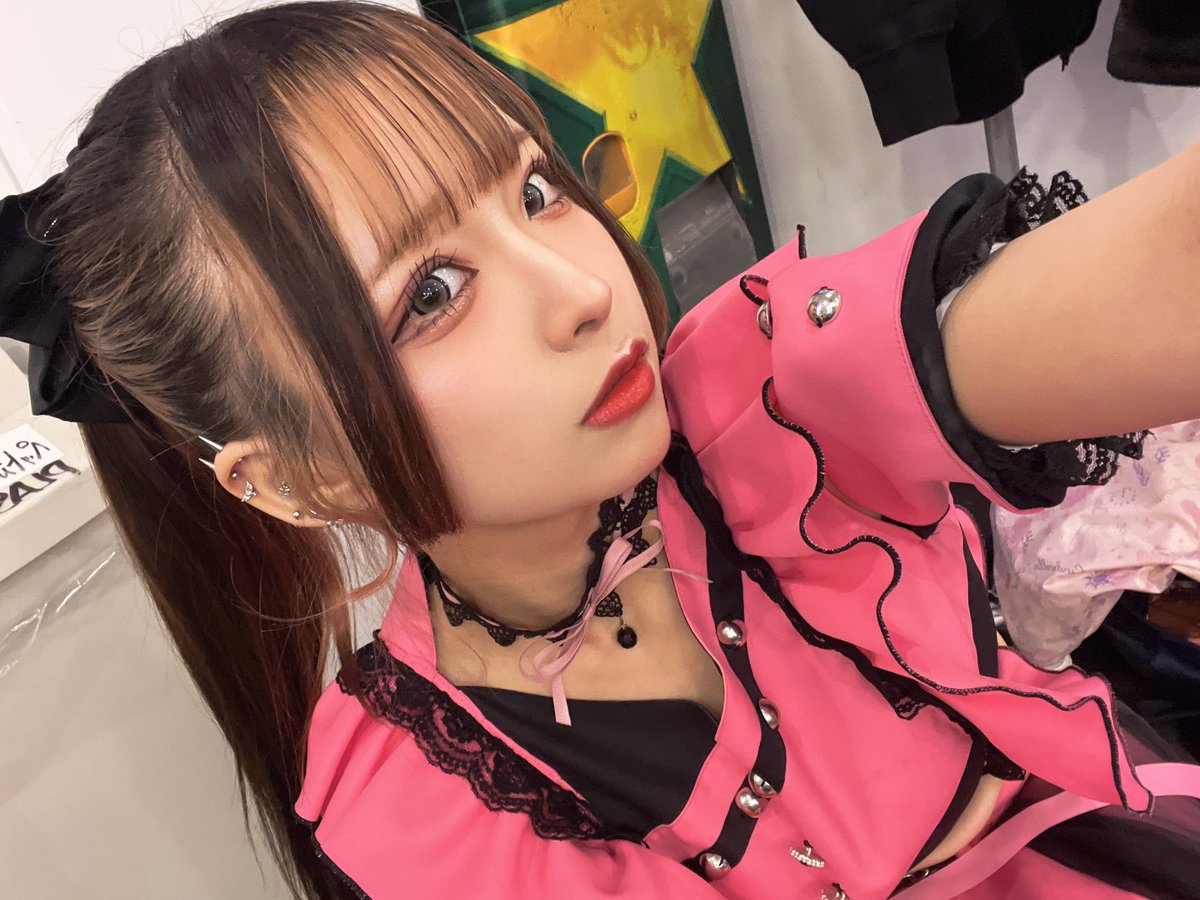 この顔にピンとキたら、そーとー新宿拡声器集団好き この顔にピンとキたら、そーとー新宿拡声器集団好き - メルカリ