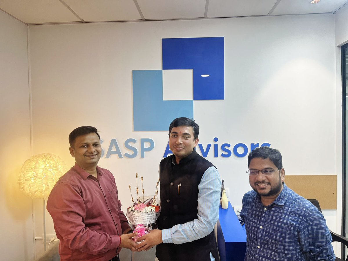 pawantripathi_'s tweet image. Today, I had the pleasure of visiting the newly inaugurated office of my friend, BJP colleague, and Chartered Accountant CA Pratik Karpe ji , CA Sanket Alavani ji &amp;amp; CA Jayesh Meena ji 

Wishing him heartfelt success in this new chapter of professional growth.
With his vision,…