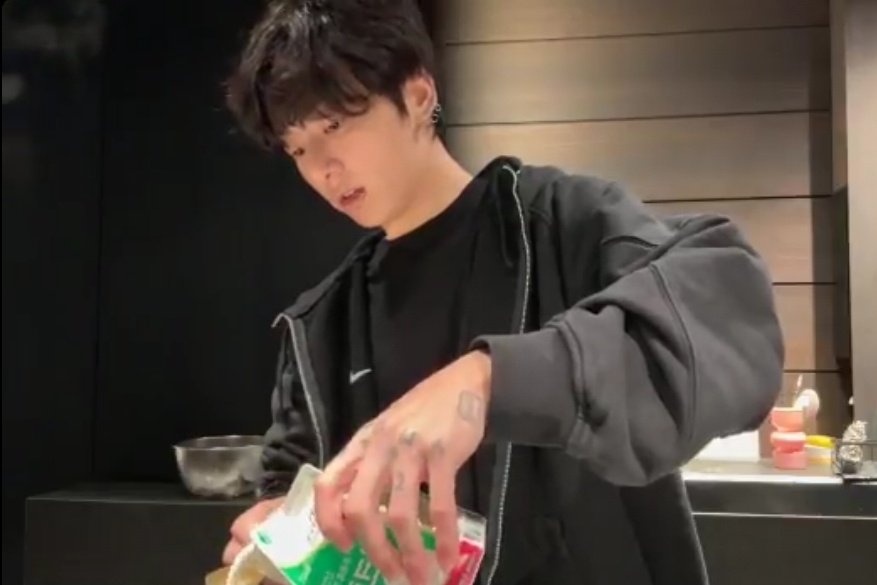 با جونگوی نازم ازدواج اصلا ترسناک به نظر نمیرسه😭