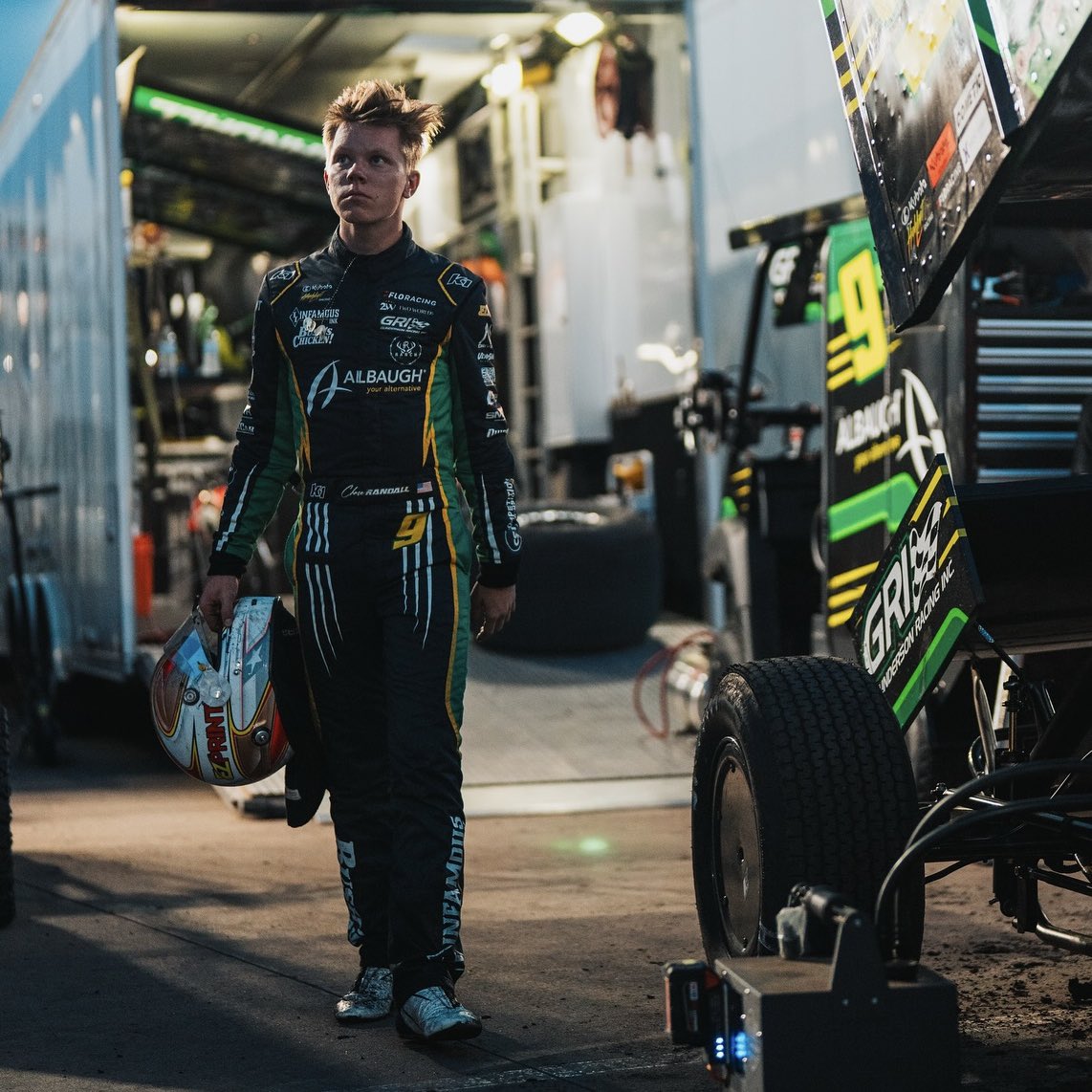 TONIGHT: 2025 <a href="/HighLimitRacing/">High Limit Racing</a> rookie <a href="/ChaseRandall09/">Chase Randall</a> joins us to chat about his first season on the road with a national tour and more.

Have any questions for Chase? Drop ‘em below! ⬇️ 

📸 <a href="/Ascentmedia_/">Ascent Media</a>