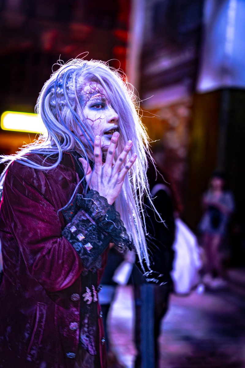 sj_bus's tweet image. ぞんびに対して「髪が長かった頃」ていう概念が存在するのだいぶ味わい深い。