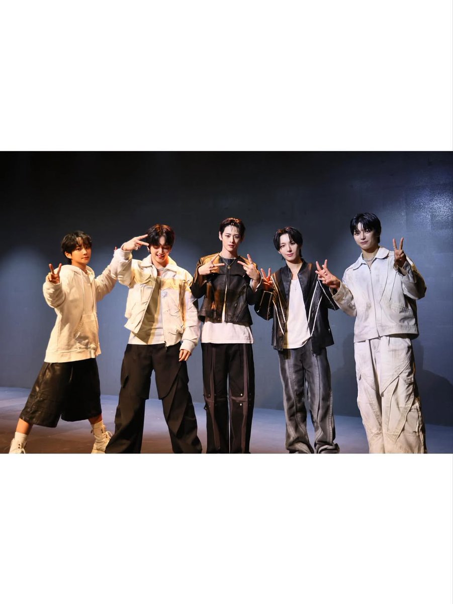 251124 노매드 인스타 🤍
NOMAD : NO PLAN BEHIND PHOTO

#NOMAD #노매드 #SANGHA #상하 #NO_PLAN