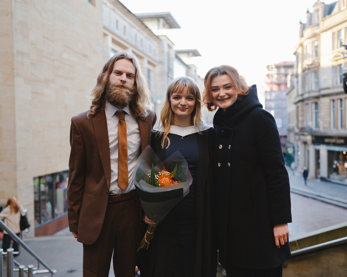 CofGCollege's tweet photo. Look at those happy faces!

A huge congratulations to our now incredibly talented graduates of the Faculty of Creative Industries. Well done Class of 2025 #COGCGrad https://t.co/hjB6elLjhI