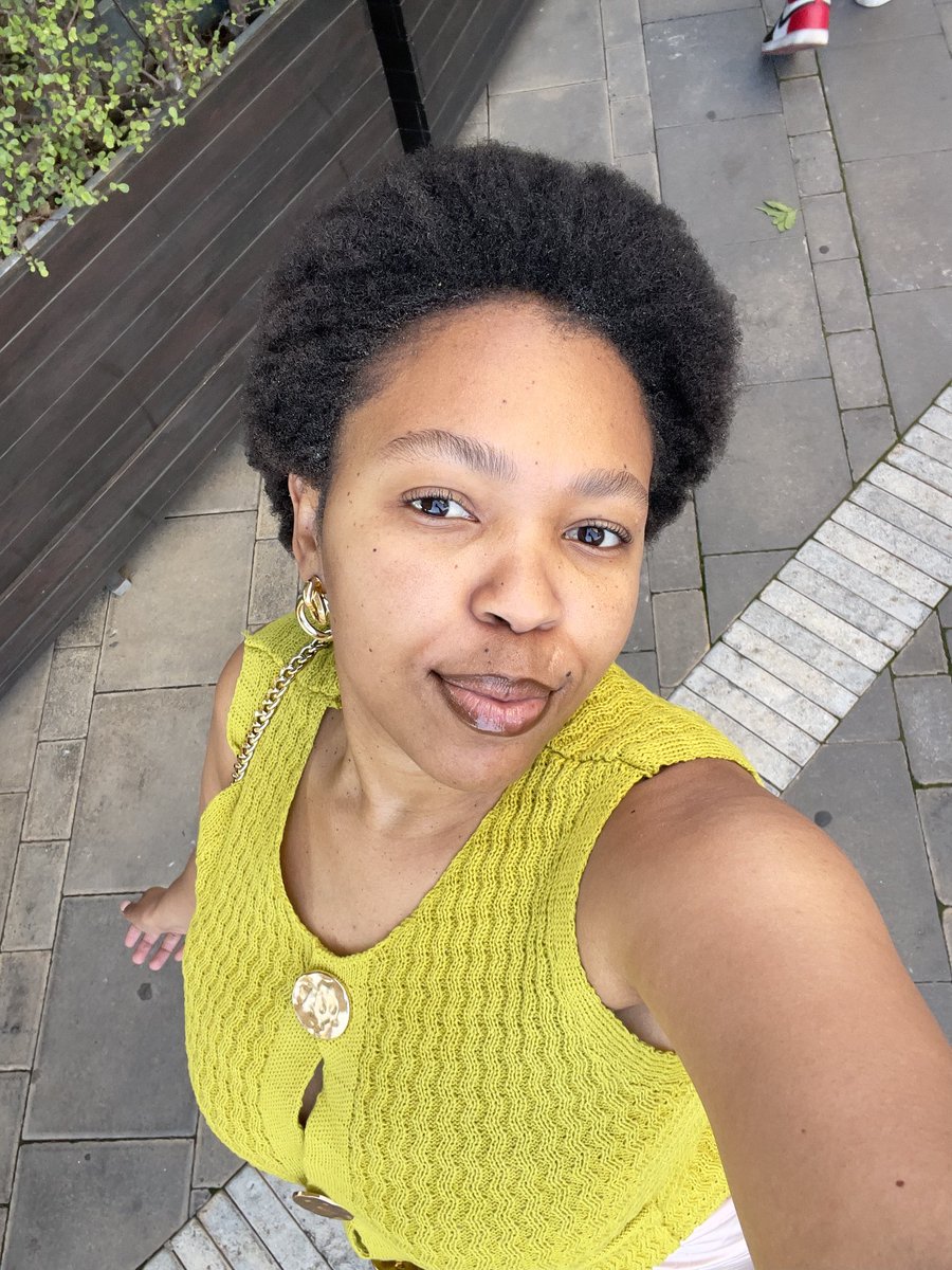 CarlyKgao's tweet image. 💚🤎