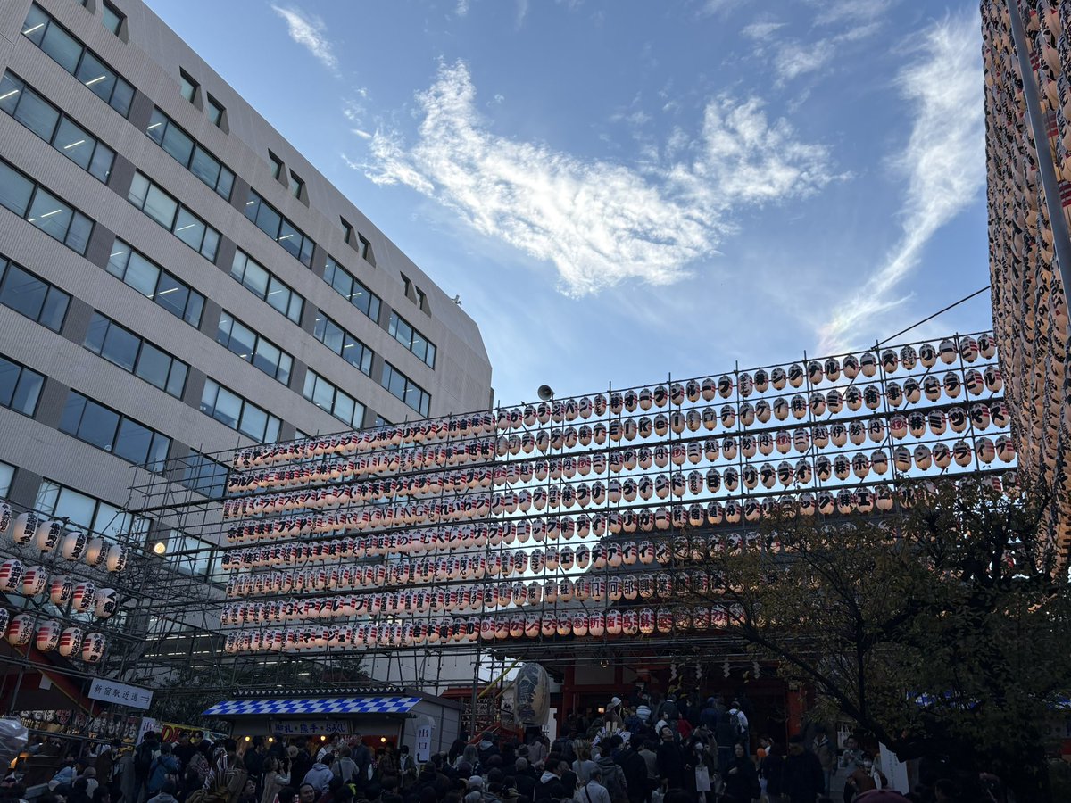 仕事の合間に。
昼間、むちゃくちゃスムーズに買えた💡