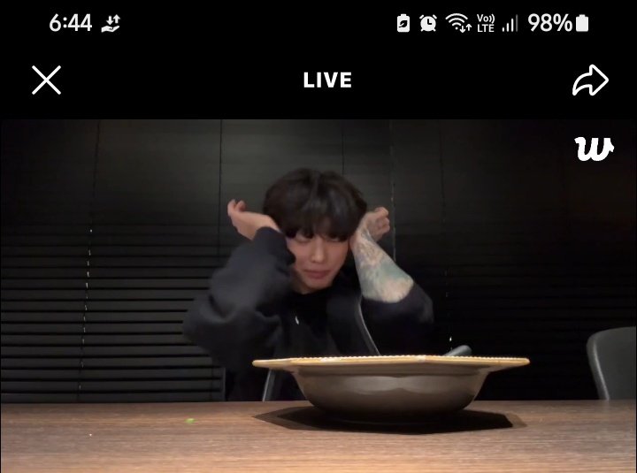 porenaessia's tweet photo. Presenting you all the cutest adorable best chef.........😭😭😭 https://t.co/Mum5koLnes