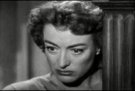 LoveOldMoviez's tweet image. #JoanCrawford in #Possessed (1947). Such great eyes. I love her.
