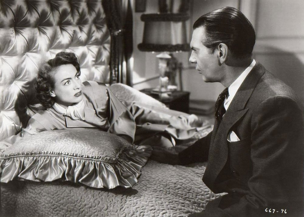 LoveOldMoviez's tweet image. #JoanCrawford in #Possessed (1947). Such great eyes. I love her.