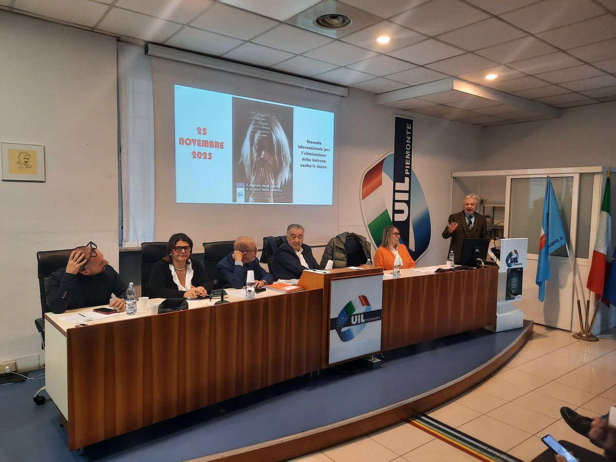 UilPiemonte's tweet image. Oggi, presso il Salone B. Buozzi della UIL Piemonte, si è svolto il Consiglio Regionale della UIL Pensionati con la partecipazione del Segretario Generale Nazionale Carmelo Barbagallo e del Segretario Generale della UIL Piemonte Gianni Cortese.