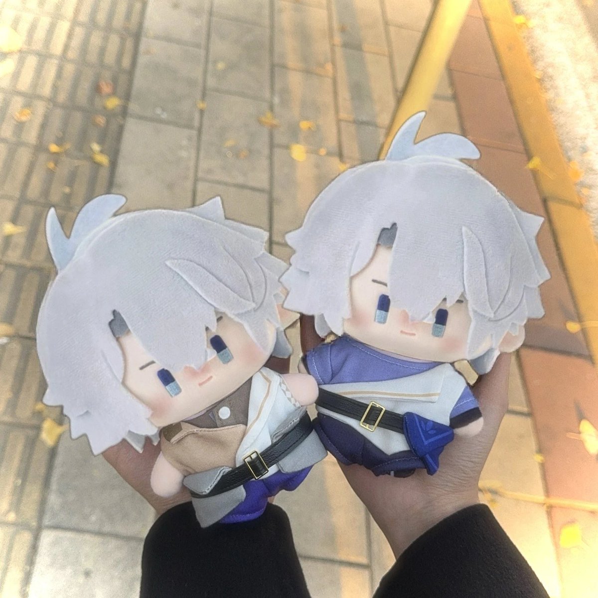 [🇮🇩GO]

HSR Phainon 15 cm doll - Coconut Bubble 🌴🫧 

💰 Doll - IDR 215k || DP 145k || $18 ea
☀️ Clothes - IDR 150k || DP 100k || $14
🧸 size 15 cm • clothes sold separately 
✅ est shipping ems + tax [bersih]
🌐 shipping worldwide 🆗
🚛 Shipped from TGR/JKT [🇮🇩]
🗓 CLOSE: 29