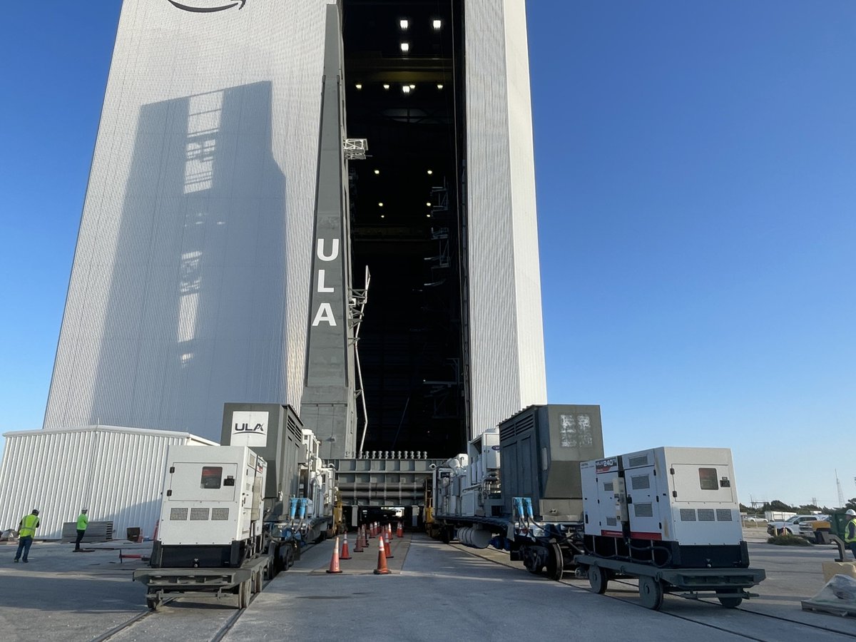 torybruno's tweet image. The newest Vulcan MLP is out for a stroll today