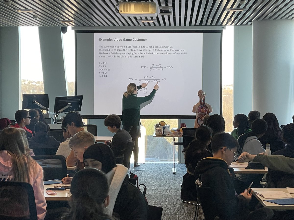 TechFestNews's tweet image. We had such a fantastic start to the @Ri_Science&apos;s 2025/2026 Mathematics Masterclass series, kindly sponsored by @SericaEnergyplc, that it’s hard to believe we’ve already completed the first three masterclasses!

For more information visit our website: techfest.org.uk/education/ages…