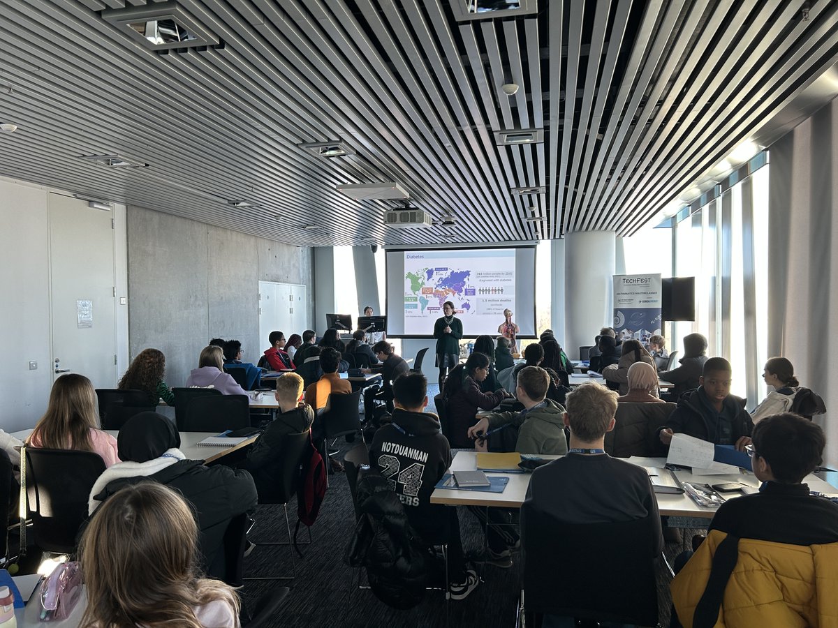 TechFestNews's tweet image. We had such a fantastic start to the @Ri_Science&apos;s 2025/2026 Mathematics Masterclass series, kindly sponsored by @SericaEnergyplc, that it’s hard to believe we’ve already completed the first three masterclasses!

For more information visit our website: techfest.org.uk/education/ages…
