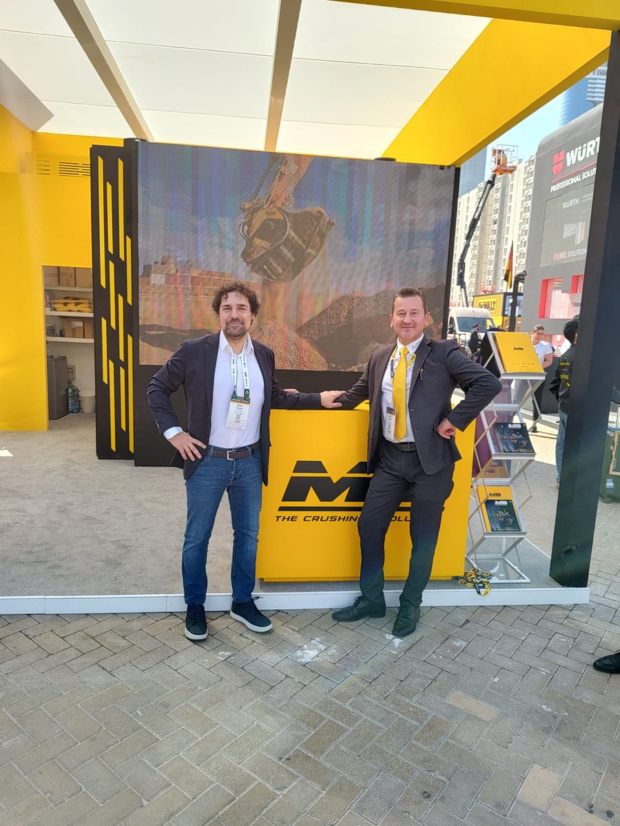 samoterverona's tweet image. The SaMoTer team is at BIG 5 Global in Dubai to promote the 2026 edition (6–9 May, Veronafiere) and strengthen ties with international markets.
An Italian trade fair with a global vision - and many companies have already chosen to join us.