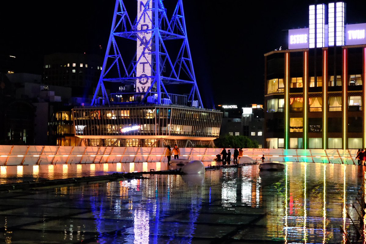 MimeOsen's tweet image. Jour 14 au Japon : un arrêt, l’avant-dernier à Nagoya, juste avant de prendre le Shinkansen pour Kyoto. Le mieux à faire sur place ? Profiter des fabuleuses lumières de nuit