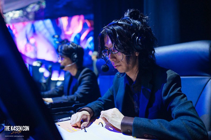 The k4sen con Day3 ガチで面白かった。
あの会場でテレーレできると思ってなかったから感動した。
皆さん対戦ありがとうございました。
k4senさんイベント開催本当にありがとうございました。

髪型新しいの写真撮っていただいてたので載せます。