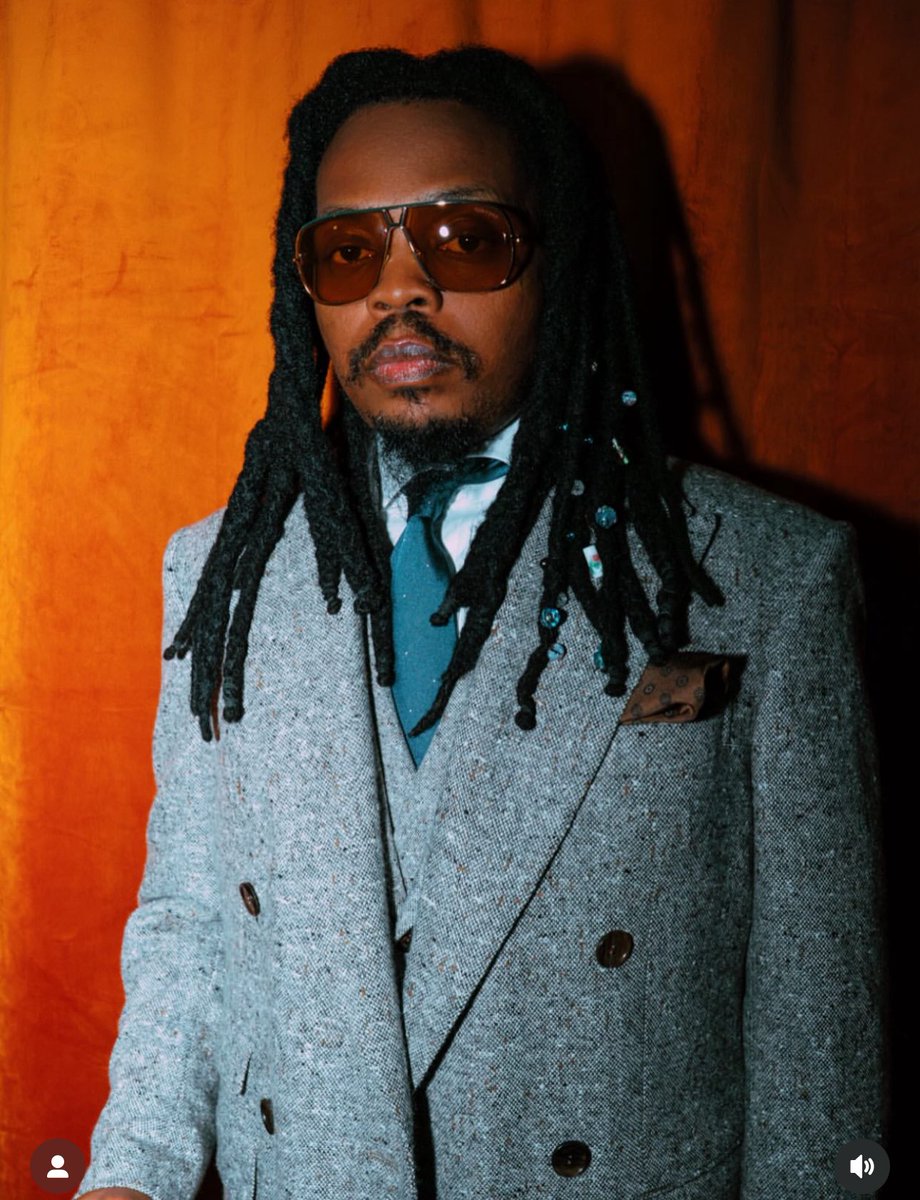 Zlatan_Ibile's tweet image. 🐐 🐐 🐐  HE IS HIM