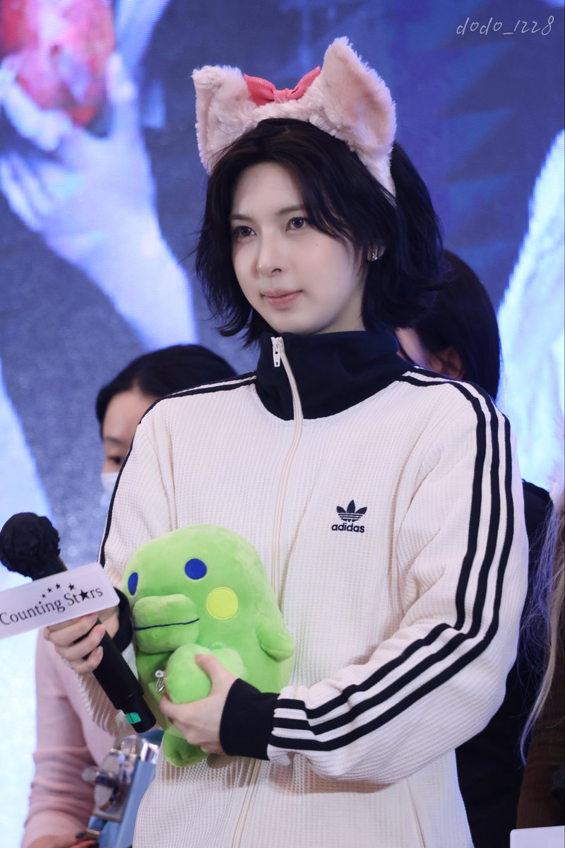 251123 counting star

•᷄ɞ•᷅

#배이 #BAE 
#배블왔솔
#NMIXX #엔믹스