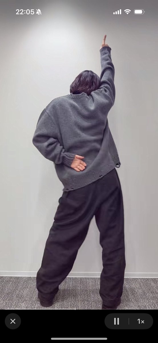 sweet_loveko's tweet image. 健くんストーリー有難うございます
めっちゃアップだったの可愛いかった笑

教えてくれて有難う♡
健くん見たよー🫡

#三宅健
#秒刻健 
#瞬間電報健
instagram.com/stories/kenmiy…