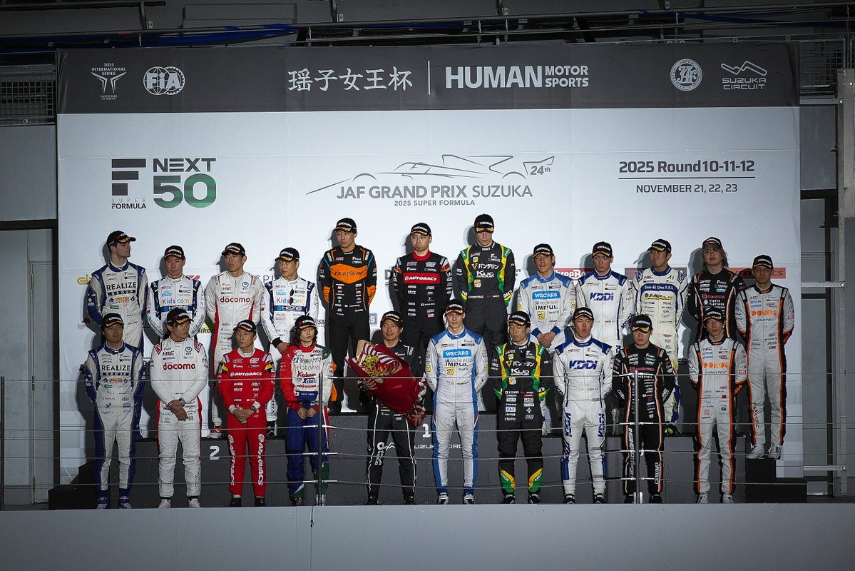 takusuzu's tweet image. 私にとっても2024年の2＆4レース以来のSF。
やっぱりフォーミュラレースは最高！
これで、今シーズンのサーキット行脚は終わり。西に東にと走り回って忙しい1年でしたが、皆さんに優しくしてもらって、本当に感謝してます。
また、サーキットで会えることを楽しみにしてます！

#SFormula