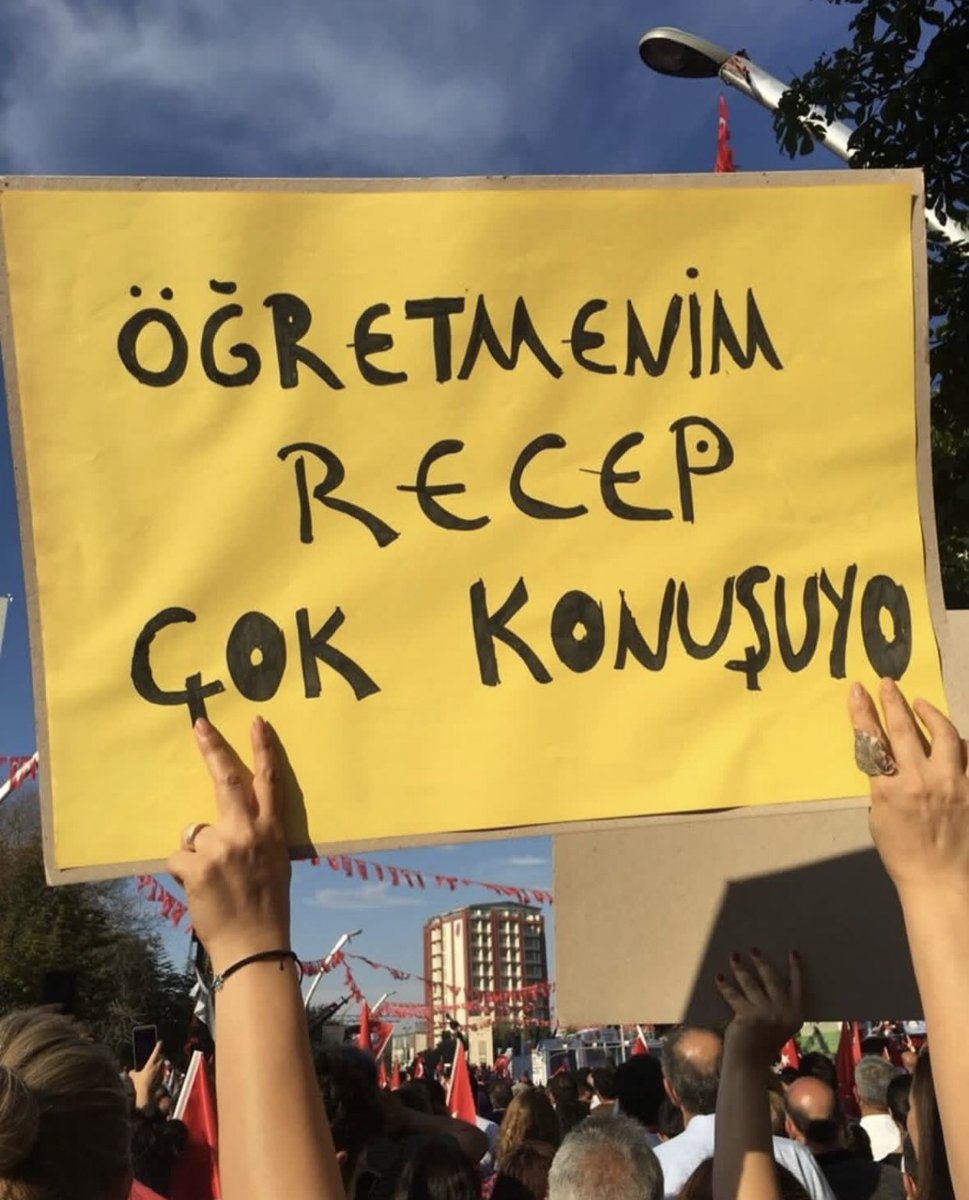 Sol_Yumrukk's tweet image. #ÖğretmenlerGünü 
#24KasımÖğretmenlerGünü