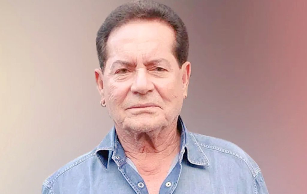 Knowledge0610's tweet image. Iconic Movies written by the Legendary writer #SalimKhan 🎂 🎂 🎂 

⭐ Zanjeer ( 1973 )
⭐ Deewaar ( 1975 )
⭐ Sholay ( 1975 )
⭐ Don ( 1978 )
⭐ Kaala Patthar ( 1979 )
⭐ Dostana ( 1980 )
⭐ Shaan ( 1980 )
⭐ Kranti ( 1981 ) 
⭐ Mr. India ( 1987 )