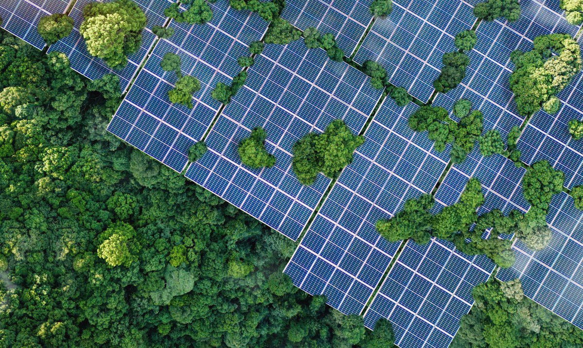 GlowFND's tweet image. Tangible. Measurable. Accessible ☀️

As a decentralized physical infrastructure network, Glow scales solar where it’s needed most, with every GLW token being the byproduct of real, community-funded solar farms.

Each farm is fully audited, tracked onchain, and producing clean…