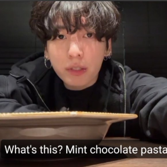 mhereonlyforbts's tweet image. JUNGKOOK REACTION AT SOMEONE ASLED HIM TO DO MINT CHOCO PASTA... HE WAS DISGUSTED😭😭
