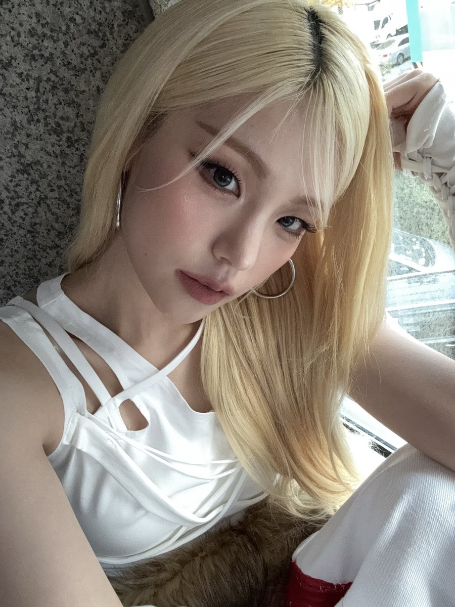 bblofitzy's tweet image. 🐺💭 9:12pm