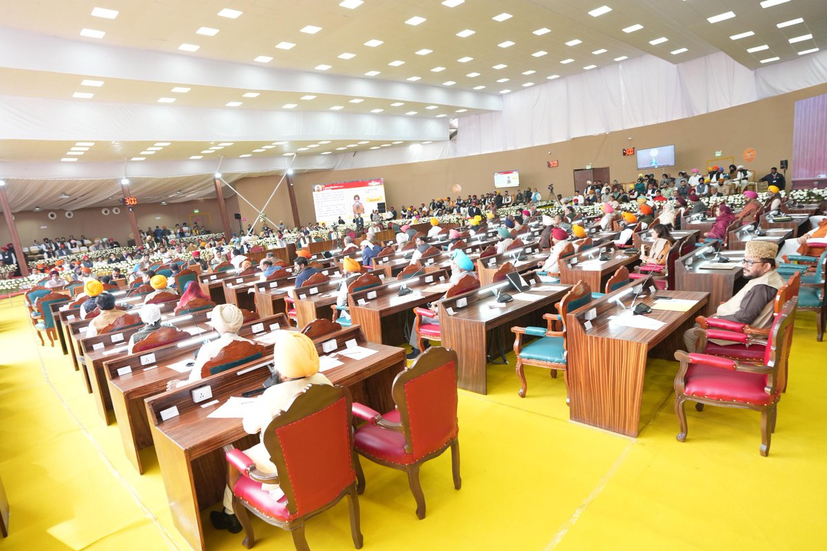 msisodia's tweet image. आज पहली बार पंजाब विधानसभा का विशेष इजलास, श्री गुरु तेग बहादुर साहिब जी की 350वीं शहादत को समर्पित, श्री आनंदपुर साहिब की पवित्र धरती पर आयोजित किया गया। इस ऐतिहासिक विधानसभा का हिस्सा बनना मेरे लिए सौभाग्य की बात है।

इस पवित्र सदन में मुख्यमंत्री सरदार भगवंत सिंह मान जी द्वारा…