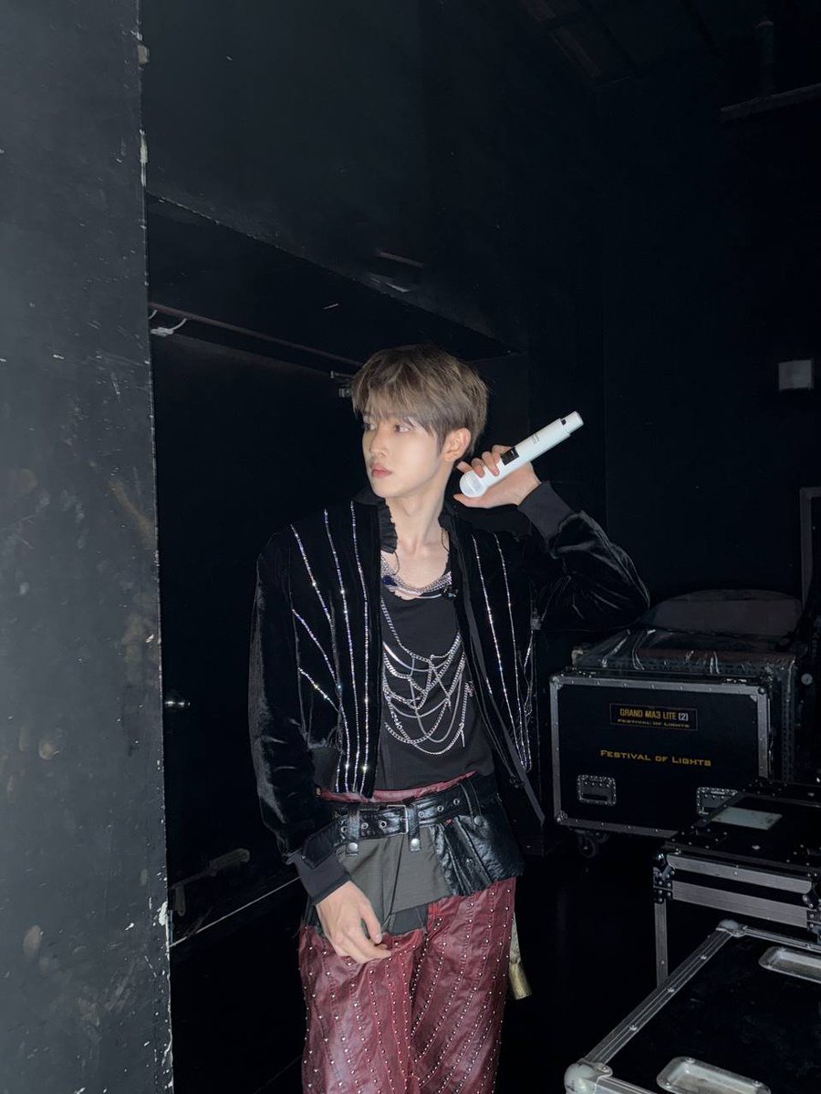 riize archive tweet media