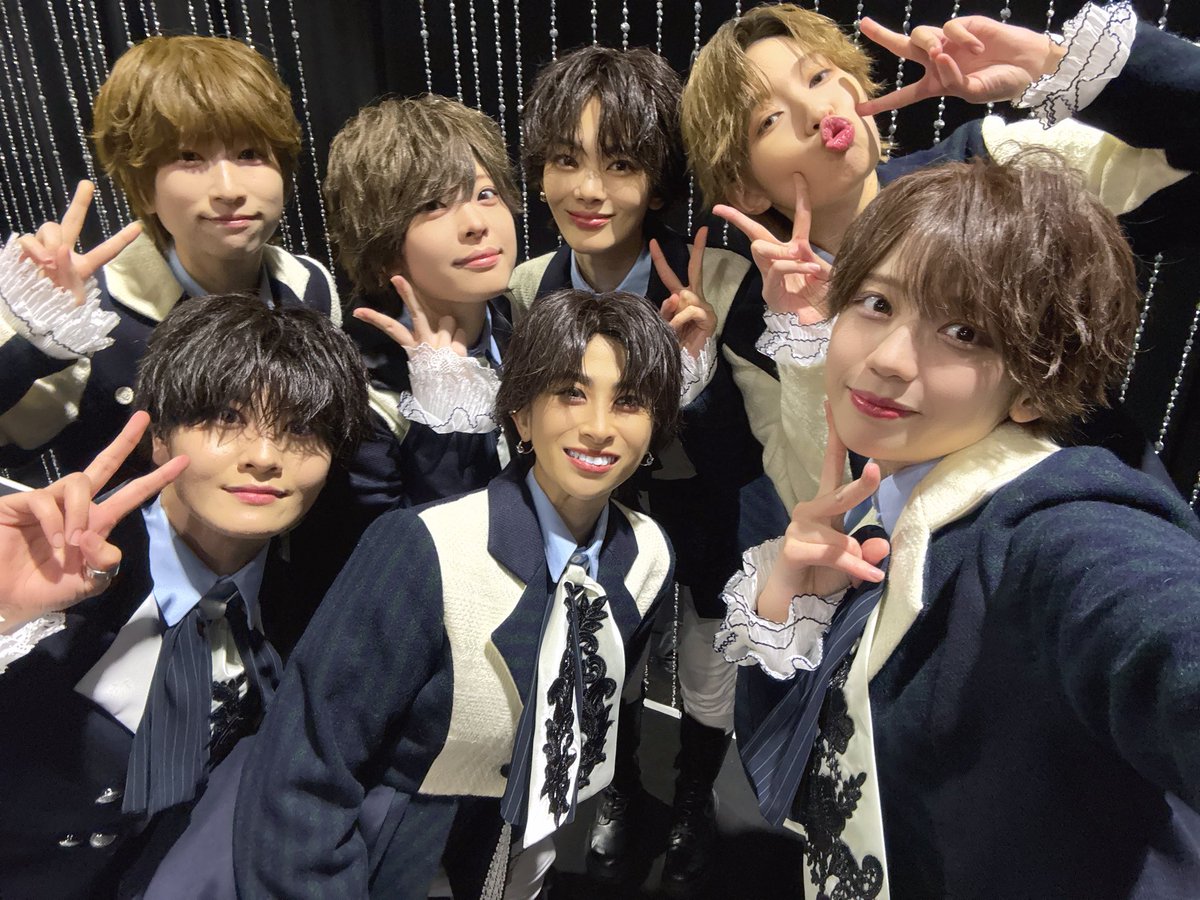 今月限り出品‼️ 風男塾 くじ S賞 タペストリー 関汰 凛空 アラン 風男塾に新メンバー加入、高身長の英城凛空とトリリンガルの葉崎アラン