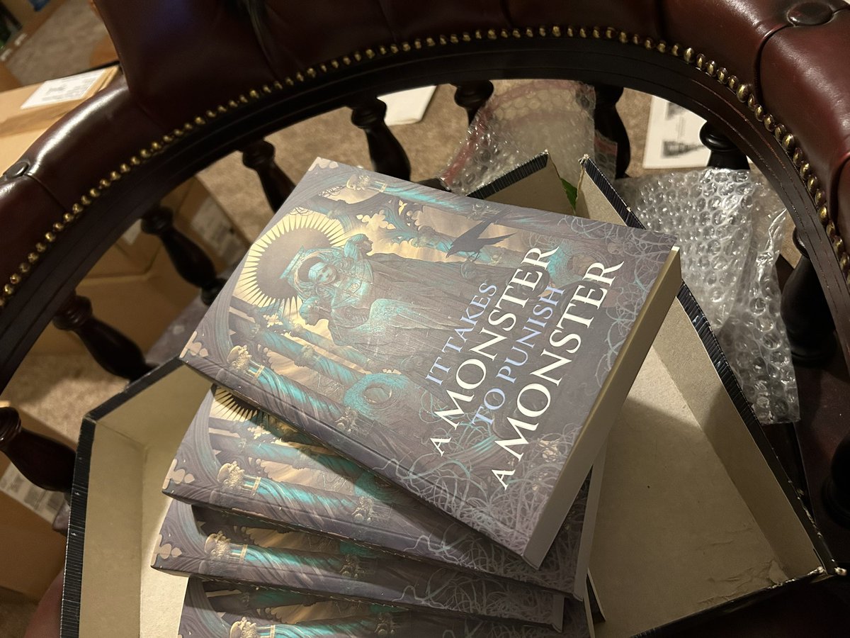 Mark Lawrence tweet media