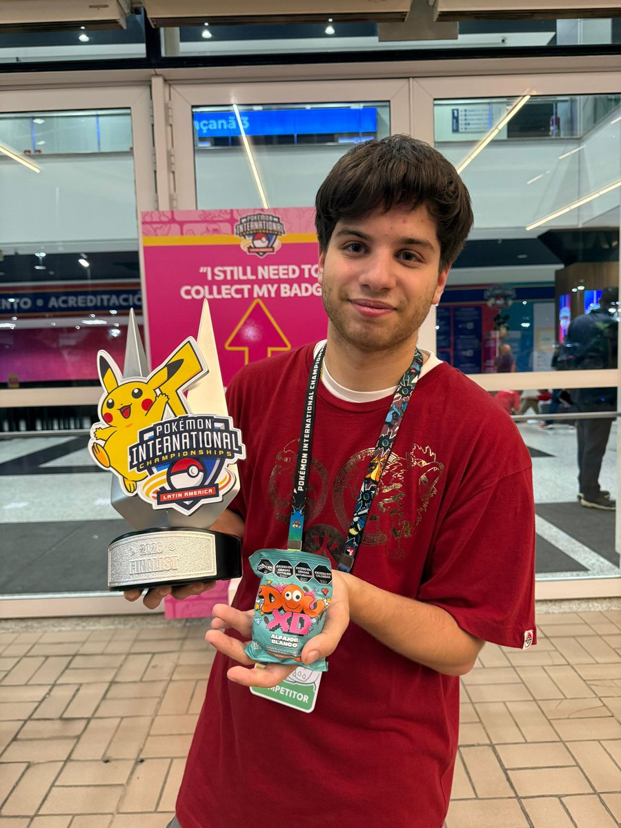 Finalmente segundo del Internacional de LATAM. Muy orgulloso de mi rendimiento: tuve una carrera espectacular enfrentando a jugadores muy fuertes. 

Me preparé muy duro para este torneo y conseguir el 2° puesto es realmente satisfactorio.

Confié en el mismo equipo desde Gsdnak y