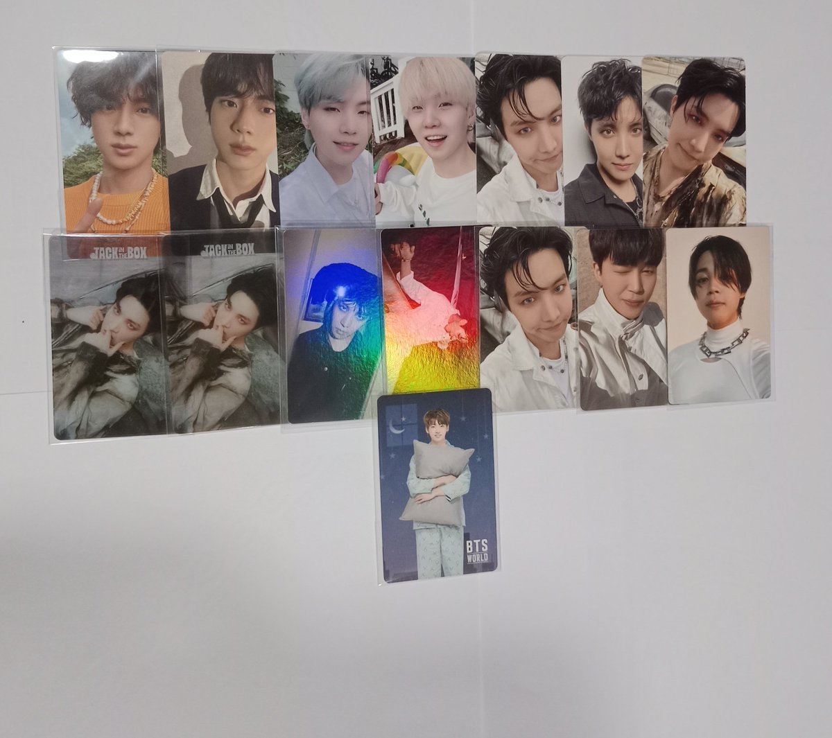 amy_b_t's tweet image. wts bts/wts 방탄소년단
all 2m6 vnd + shipping fee

#wtsbts #wts방탄소년단 #BTS #wtskpop #kimnamjoon #kimseokjin #minyoongi #JHOPE #kimtaehyung #jeonjungkook