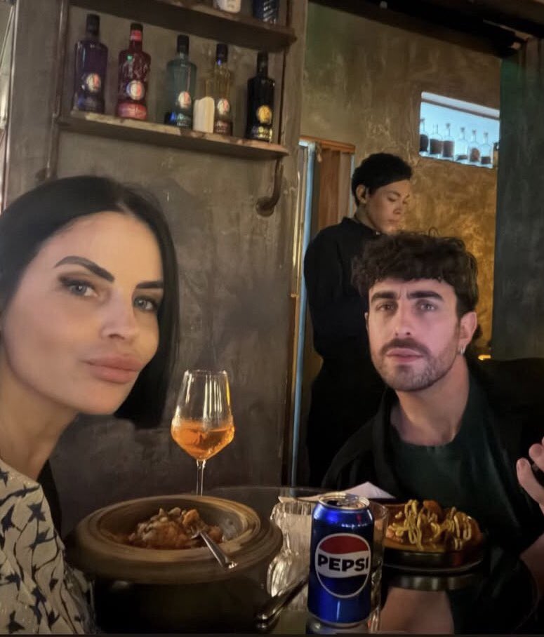 Kari 💙🌵 tweet media